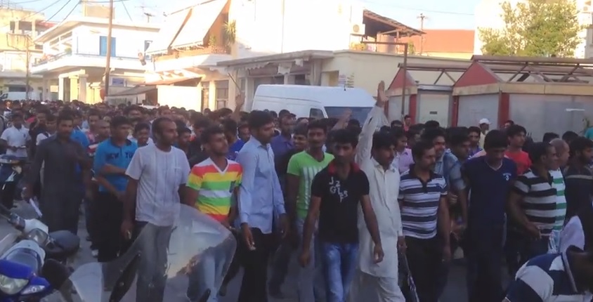 Οι Πακιστανοί βγήκαν στους δρόμους: Πορεία διαμαρτυρίας στη Θήβα – Καταγγέλλουν νέα Μανωλάδα [βίντεο]