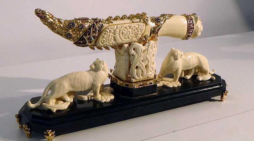 Συνελήφθη άνδρας στην Τουρκία που προσπάθησε να πουλήσει το Στιλέτο του Καντάφι