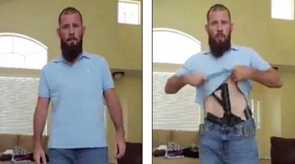 Σοκαριστικό: Bίντεο δείχνει πώς να κρύψει κανείς μέσα από τη μπλούζα του πυροβόλο όπλο και να περάσει απαρατήρητος (vid)