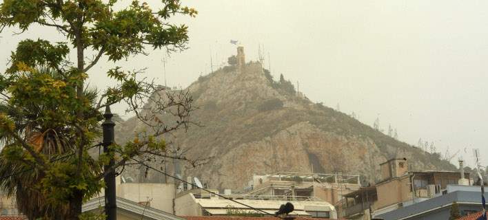 Χτύπησε «κόκκινο» το όζον στην Αθήνα – Οδηγίες προφύλαξης από το υπ.Υγείας