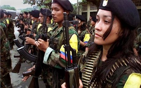 Κολομβία: Ιστορική συμφωνία κυβέρνησης και FARC για κατάπαυση του πυρός μετά από 50 χρόνια εμφυλίου