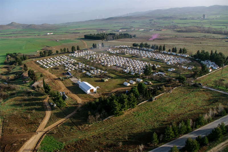 24χρονος μετανάστης επιτέθηκε και τραυμάτισε με μαχαίρι αστυνομικό στο ΚΕΠΑ της  Νέας Καβάλας στο Κιλκίς