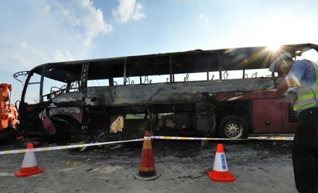 Κίνα: 35 νεκροί από φωτιά σε λεωφορείο