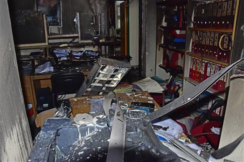 Εμπρηστική επίθεση στη Διεύθυνση Μεταφορών Αργολίδας