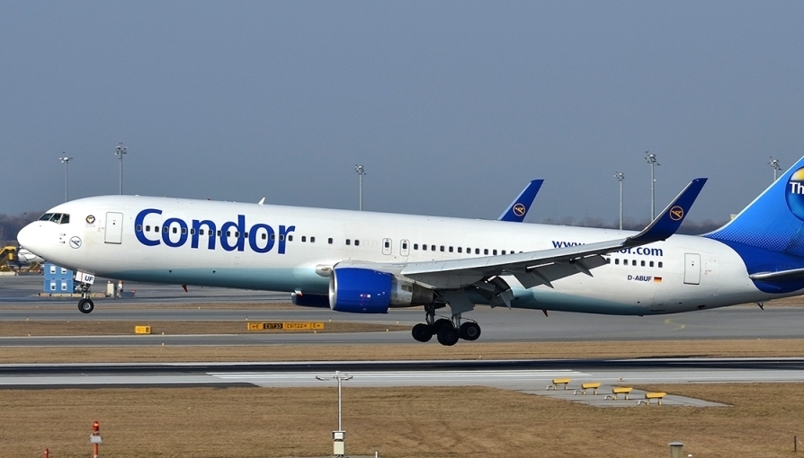 Παραλίγο αεροπορική τραγωδία στην Κρήτη: Boeing της Condor πραγματοποίησε αναγκαστική προσγείωση χωρίς υδραυλικό σύστημα!