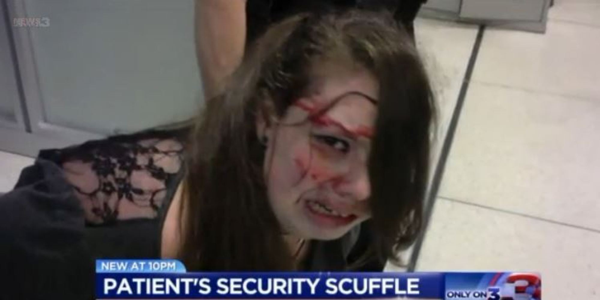 ΗΠΑ: Ασφάλεια αεροδρομίου τραυματίζει και συλλαμβάνει 18χρονη ανάπηρη καρκινοπαθή (φωτό, vid)