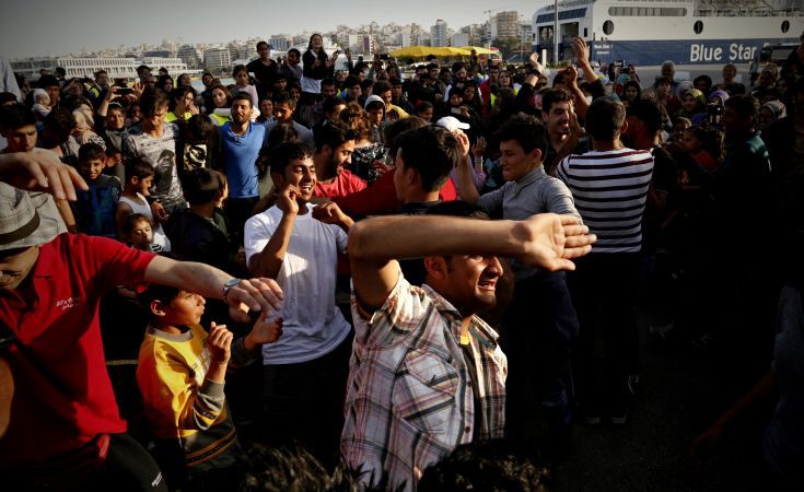 56.984 οι πρόσφυγες και οι μετανάστες σε όλη την Ελλάδα (φωτό)