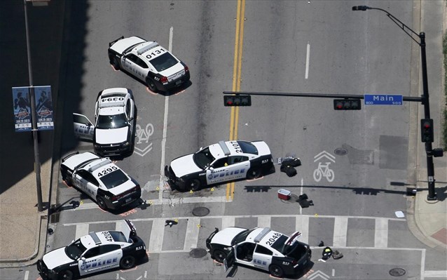 Λευκός Οίκος: «Οι επιθέσεις στο Ντάλας δεν συνδέονται  με τρομοκρατία»