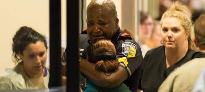 Σε πολιορκία το Ντάλας – Έχω βάλει βόμβες σε όλη την πόλη είπε στους αστυνομικούς ύποπτος για το μακελειό