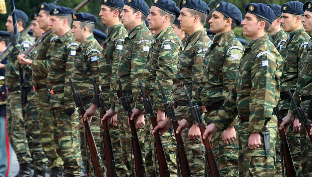 Με τροπολογία 27 βουλευτές του ΣΥΡΙΖΑ ζητούν «θεσμοθέτηση» του συνδικαλισμού σε Ενοπλες Δυνάμεις