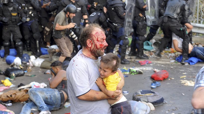 Καταγγελίες μεταναστών για άγριους ξυλοδαρμούς από τις ουγγρικές Αρχές