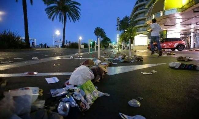 Μαρτυρία δημοσιογράφου: «Τα σώματα έπεφταν σαν κορίνες μπόουλινγκ»