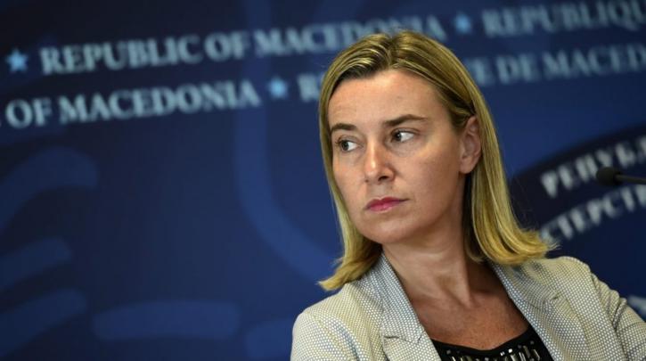 Κοινή ανακοίνωση Φ.Μογκερίνι – Γ.Χαν: «Η ΕΕ εκφράζει την αλληλεγγύη της με την Τουρκία και τον τουρκικό λαό»