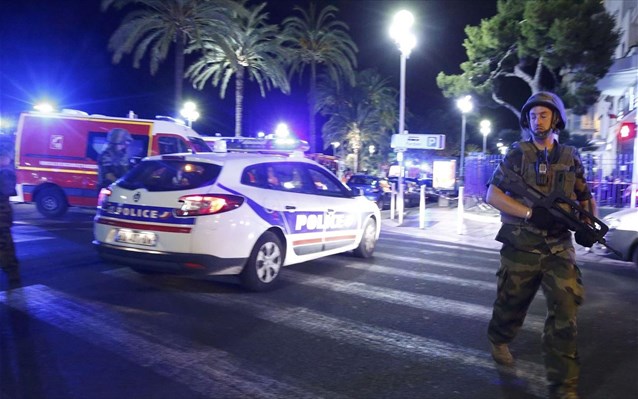 Γαλλία: Το ISIS ανέλαβε την ευθύνη για το τρομοκρατικό χτύπημα στη Νίκαια (upd)