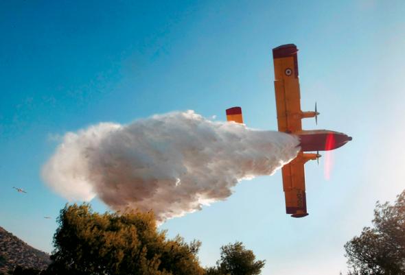 Σε εξέλιξη πυρκαγιά στη Λάρισα