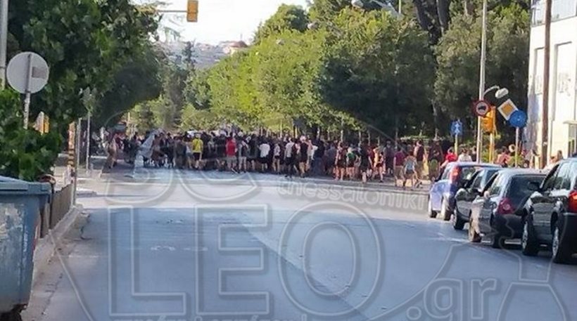 Αναρχικοί από το κάμπινγκ του ΑΠΘ προσπάθησαν να κάνουν κατάληψη στην ΕΡΤ3