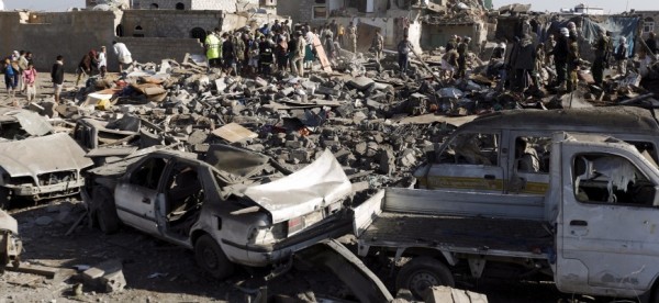 Υεμένη: Τέσσερις στρατιώτες νεκροί από ανατινάξεις παγιδευμένων με εκρηκτικά αυτοκινήτων