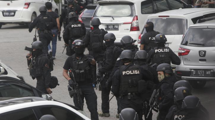 Ινδονησία: Ο Νο1 καταζητούμενος τρομοκράτης σκοτώθηκε σε ανταλλαγή πυρών