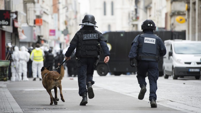 Οι γαλλικές Αρχές ταυτοποίησαν τον 19χρονο ισλαμιστή που έσφαξε τον ιερέα