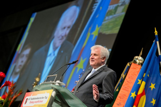 Βαυαρός υπουργός Εσωτερικών: «Η ισλαμιστική τρομοκρατία έφτασε στη Γερμανία»