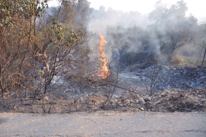 Βαριές οι πληγές της Χίου από τις καταστροφές- Κατακάηκαν τρία από τα Μαστιχοχώρια (φωτο, βίντεο)