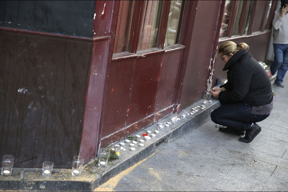 Γαλλία : «To ISIS θέλει πόλεμο θρησκειών»