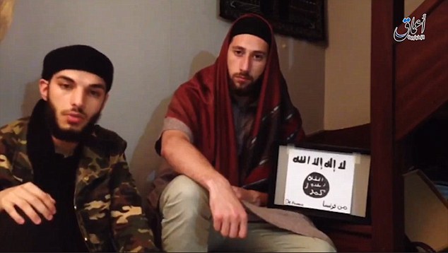 Βίντεο: Οι “καταθλιπτικοί” ισλαμιστές σφαγείς της Νορμανδίας ορκίζονται πίστη στο ISIS και στον Αλ Μπαγκνταντί