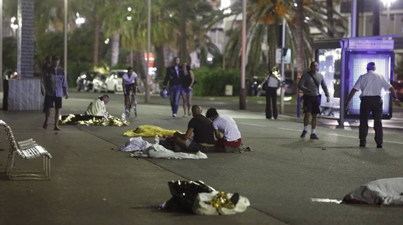 Γαλλικές Αρχές: Δεν υπήρχαν συγκεκριμένες προειδοποιήσεις για τρομοκρατική απειλή στη Νίκαια