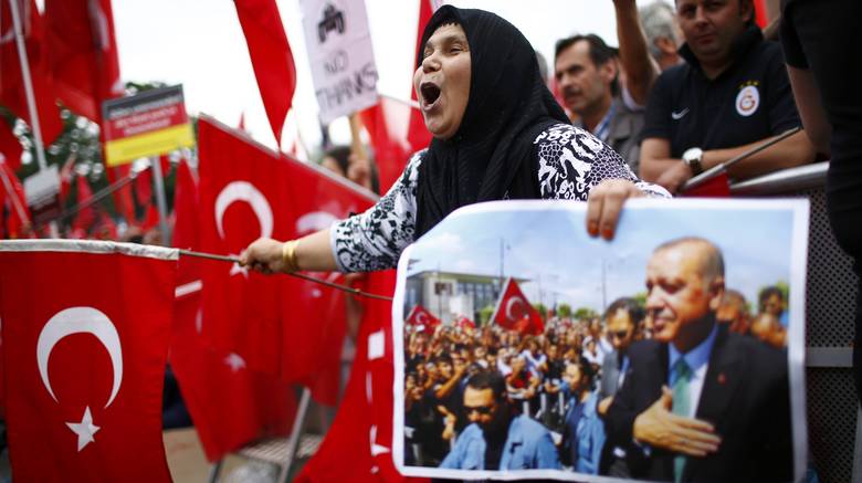 «Κανένα σχόλιο» από τη γερμανική κυβέρνηση για την απαγόρευση του μηνύματος Ρ.Τ.Ερντογάν