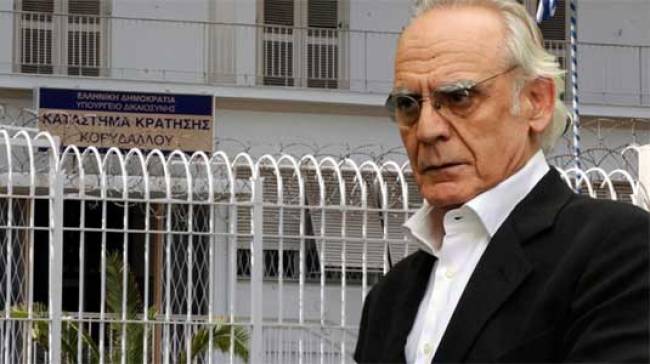 Θύμα άγριου ξυλοδαρμού έπεσε ο Α.Τσοχατζόπουλος μέσα στις φυλακές Κορυδαλλού