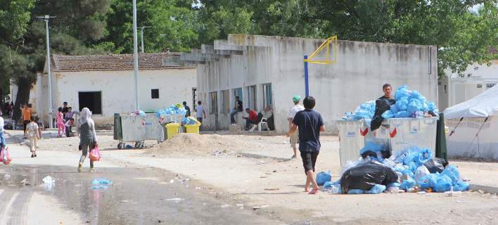 Σε εξέλιξη διαμαρτυρία προσφύγων στο κέντρο διαμονής Νέας Καβάλας στο Κιλκίς