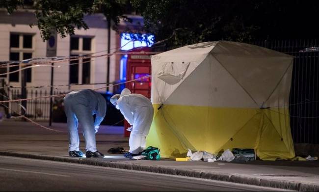 Τα τελευταία λόγια της 60χρονης που μαχαιρώθηκε από τον «μοναχικό λύκο» στο Λονδίνο