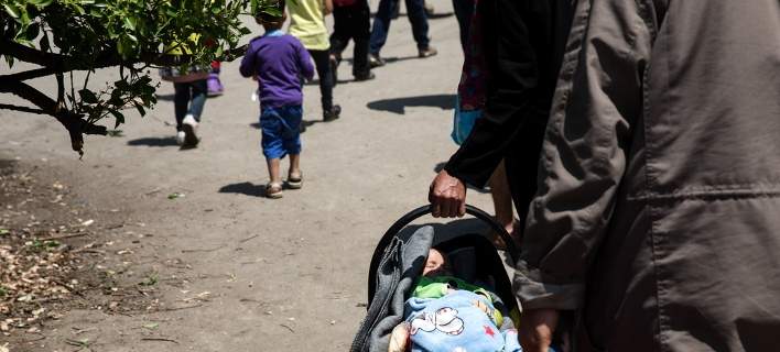 Οι αυξημένες ροές μεταναστών στα ελληνοαλβανικά σύνορα προκαλούν ανησυχία στη γείτονα χώρα