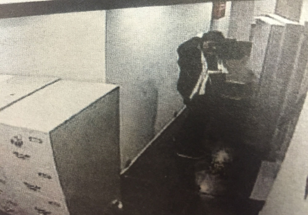 Καρέ-Καρέ η μεγάλη ληστεία στην τράπεζα Πειραιώς (φωτό)