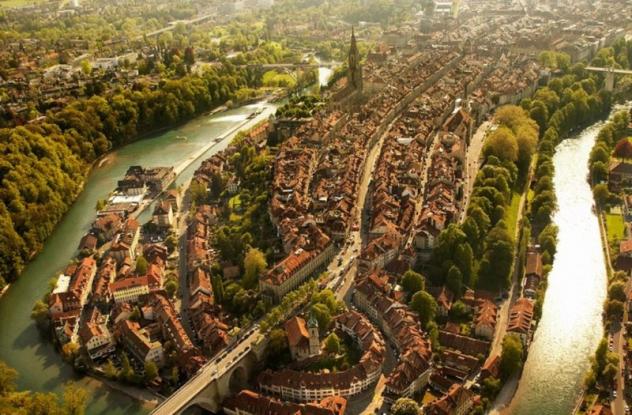 Ελβετία για προσφυγικό: «Δεν θα γίνουμε χώρα-τράνζιτ» – Εντείνεται η αστυνόμευση στα σύνορα με την Ιταλία