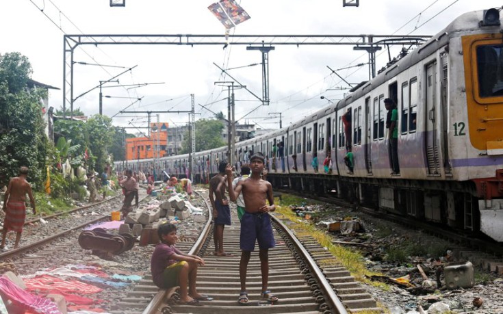 Φρικτά δυστυχήματα στην Ινδία από σπάγκους χαρταετών που είχαν ενισχυθεί με υαλοθραύσματα