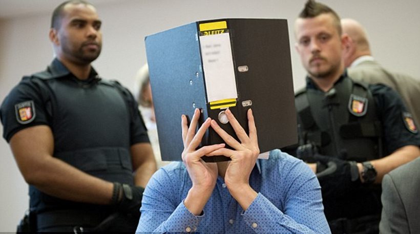 Φρίκη!  Αφγανός πρόσφυγας επιτέθηκε σεξουαλικά σε 4χρονο αγόρι στη Γερμανία (φωτό)