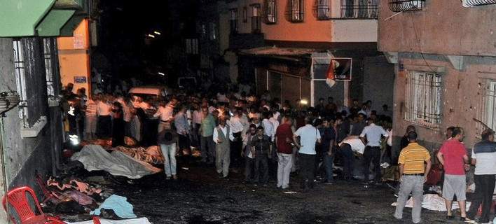 Μέρκελ: «Δειλή βία η επίθεση στο Γκαζιαντέπ»