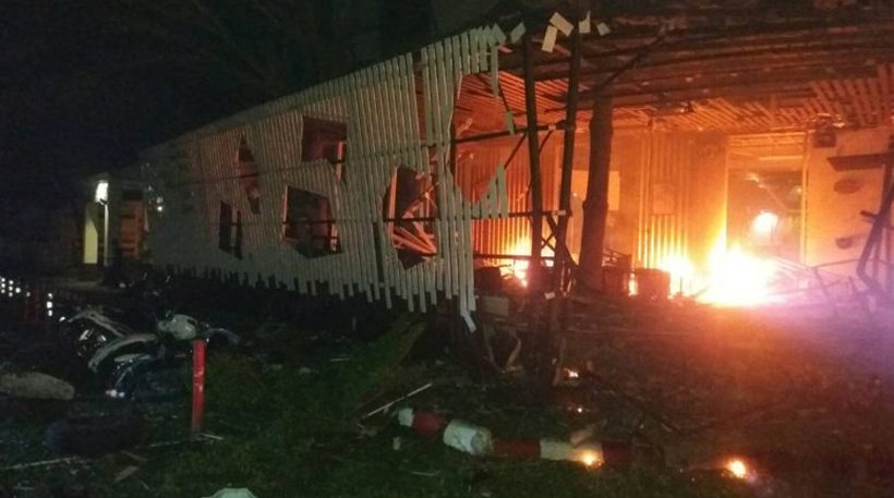 Παγιδευμένο αυτοκίνητο εξερράγη στην Ταϊλάνδη-  1 νεκρός και 29 τραυματίες