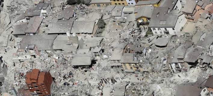 Ιταλία: Το χωριό Αματρίτσε ισοπεδωμένο μετά τα καταστροφικά 6,2 Ρίχτερ (φωτό)