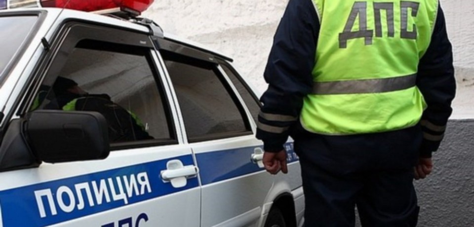 Συναγερμός στη Μόσχα: Άνδρας με εκρηκτικά κρατάει oμήρους σε τράπεζα (φωτό,vid) (upd)