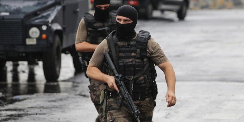 Eπιχειρήσεις της τουρκικής αστυνομίας στην Κωνσταντινούπολη για τη σύλληψη στελεχών του ISIS