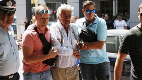 Προφυλακιστέος κρίθηκε από το Συμβούλιο Πλημμελειοδικών Πειραιά ο 77χρονος για τη τραγωδία στην Αίγινα  [upd]