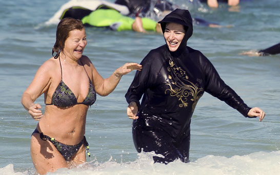 Συζητείται κατάργηση του μπουρκίνι και στην Γερμανία μετά την απαγόρευσή του στην Γαλλία