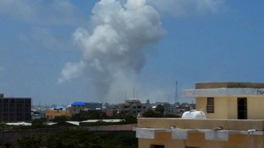 Έκρηξη έξω από το προεδρικό μέγαρο στη Σομαλία – Τουλάχιστον 10 νεκροί