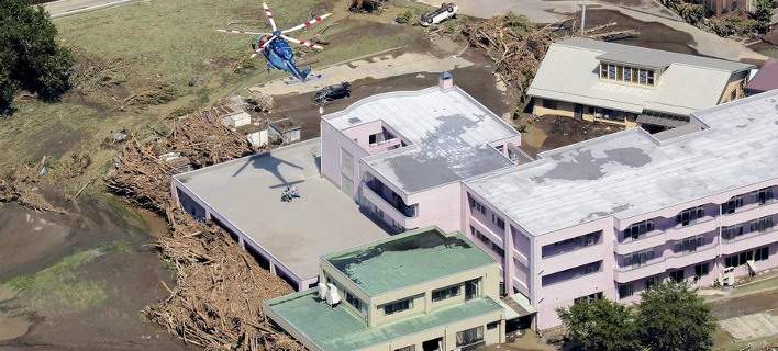 Ιαπωνία: Τουλάχιστον έντεκα οι νεκροί από το πέρασμα του τυφώνα Λάιονροκ (φωτό,vid)