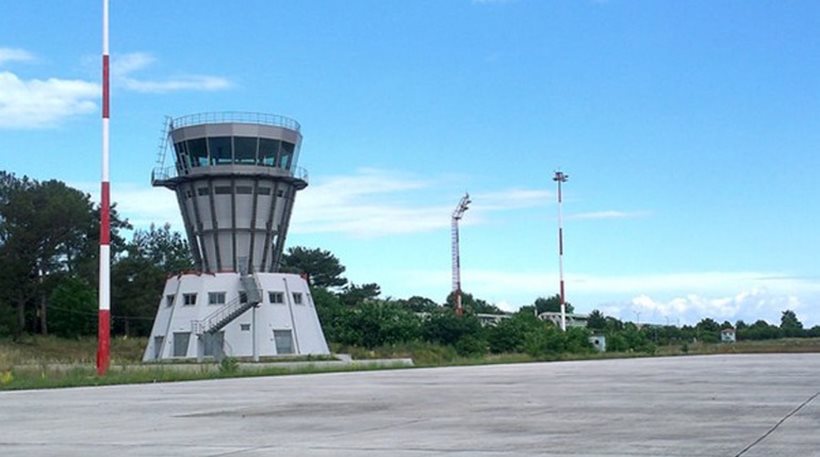 Υπάλληλος του αεροδρομίου στα Ιωάννινα φέρεται να εμπλέκεται σε υπόθεση δωροληψίας