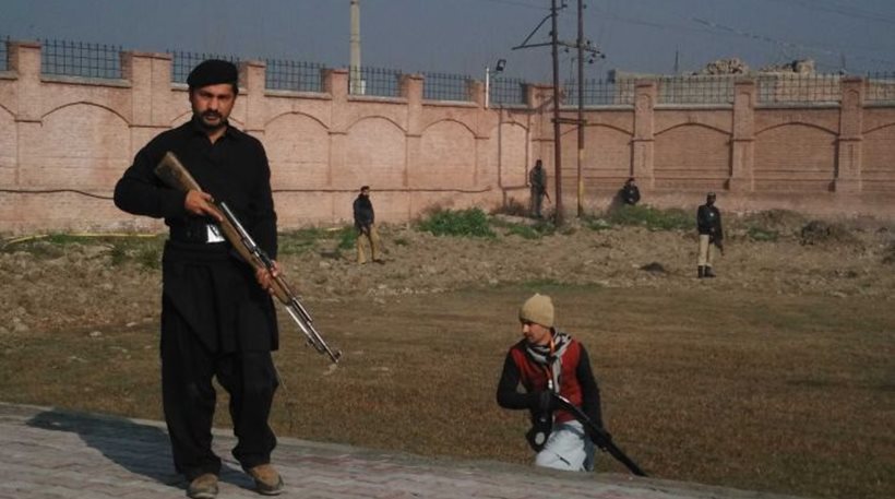 Πακιστάν:Τουλάχιστον 12 νεκροί στην επίθεση αυτοκτονίας έξω από δικαστήριο