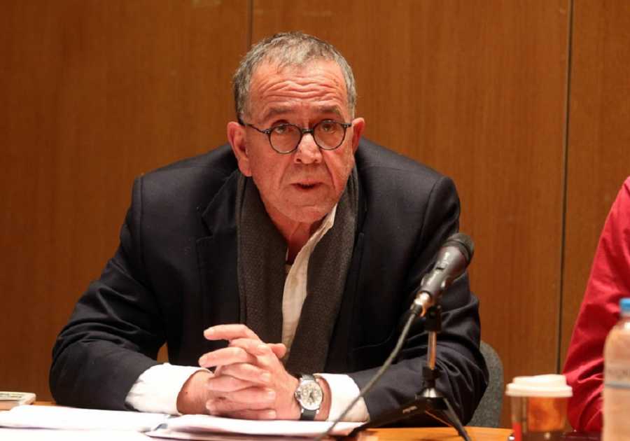 Μεταφορά προσφύγων από τα νησιά στην ηπειρωτική χώρα προαναγγέλλει ο Γ.Μουζάλας