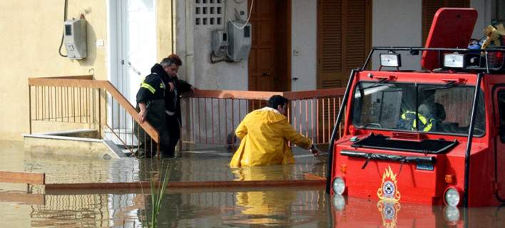 Θεσσαλονίκη: 1.000 κλήσεις στην Πυροσβεστική από τις πλημμύρες